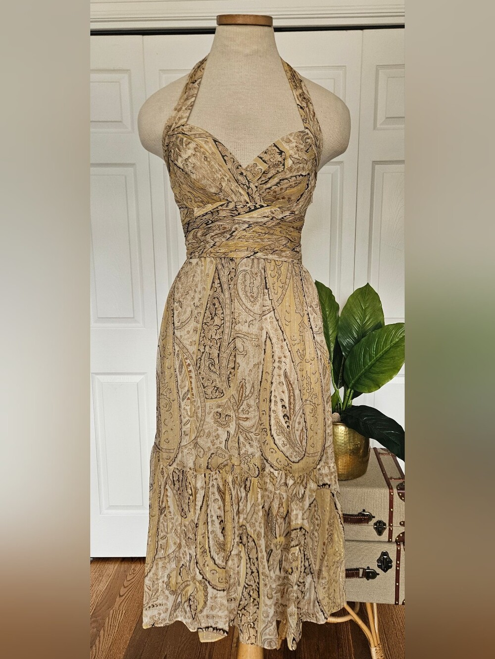 Vintage BCBG Gold Paisley Silk Halter Dress Y2K Cottagecore Boho Prairie Size 2